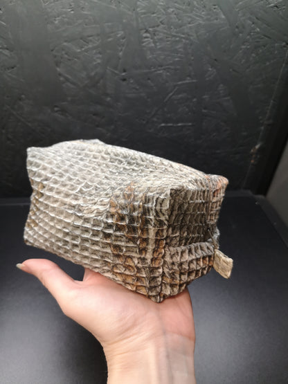 Kosmetinė "Žolynai" pilka-oranžinė